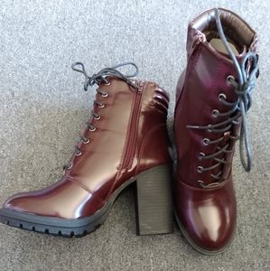 Just Fab Burgundy Pembe Size 10